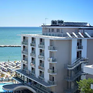 hotel-universal-bellaria-igea-marina.emilia-romagnahotels.net/